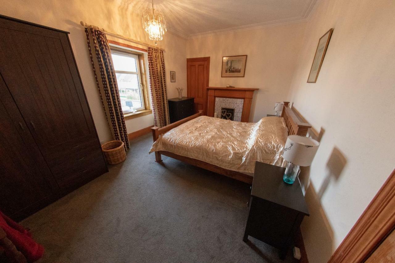 Period House / Entire Upstairs Flat Apartment อินเวอร์เนส ภายนอก รูปภาพ